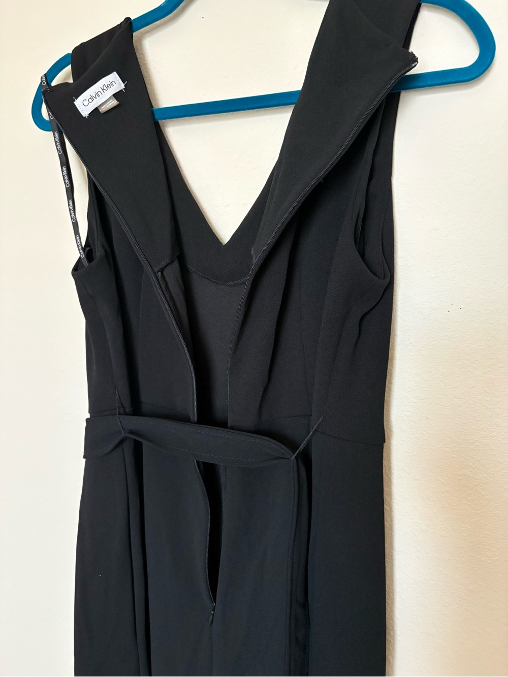 Calvin Klein Sleeveless V-Neck Black Jumpsuit with Waist Tie - Picture 7 of 7